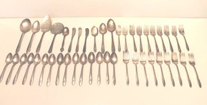 Oneida Tudor Silver Plate Flatware