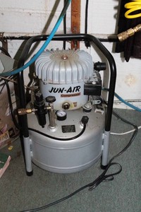 JUN-AIR 6-X Air Compressor