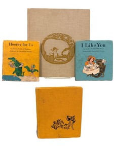 Vintage Childrens Books Sandol Stoddard Warburg & Jacqueline Chwast (Lot of 4)