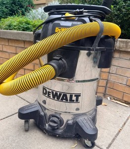 Wet Dry Vac - DeWalt DXV10SA 10 Gallon 120V 10A