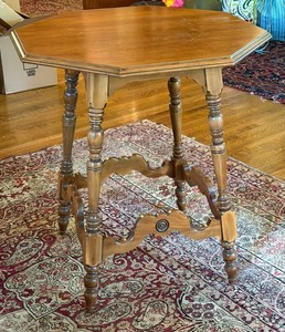 LR - Vintage Ethan Allen French Country Pine Octagonal Accent Table