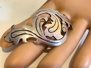 Sterling Silver Aztec Dolphin Brooch Vintage Taxco