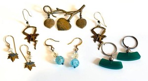 Fashion Jewelry Mixed Lot Brooch & Earrings