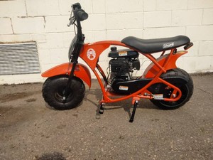 Coleman Powersports B100 Mini Bike