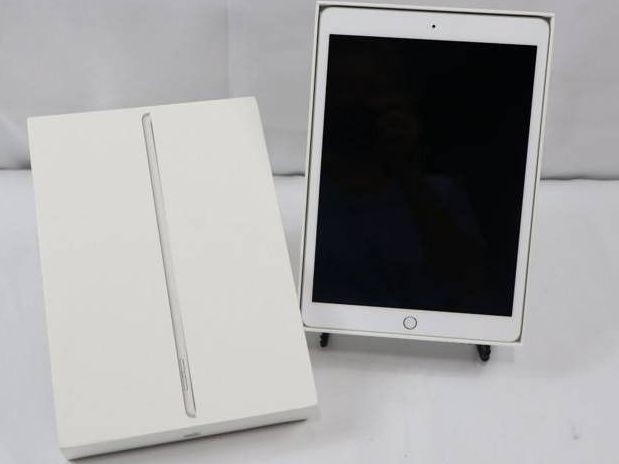 Apple iPad 9th Generation Wi-Fi 256GB for Sale in Eden Prairie, MN