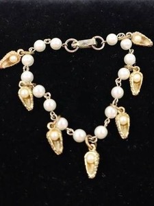 Vintage Seashell & Pearl Charm Bracelet