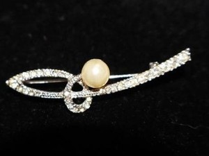 Vintage Art Deco-Style Faux Pearl & Rhinestone Pin