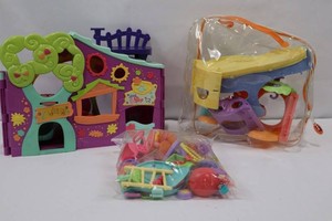 Littlest Pet Shop Playset With Sections & Accessories Mixed Lot