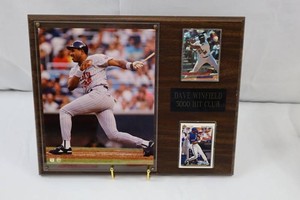 Dave Winfield 3000 Hit Club Baseball Plaque With Cards