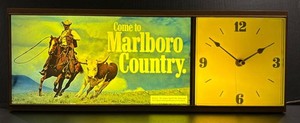 LLR - Vintage Marlboro Lighted Wall Clock Philip Morris Illuminated Sign