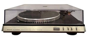 LLR - Turntable - Vintage Sanyo Plus Series Quartz PLL Direct Drive Plus Q40