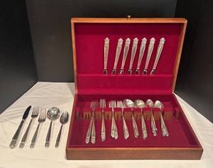 LR - Vintage Holmes & Edwards Danish Princess Silver Plated Flatware Service for Eight