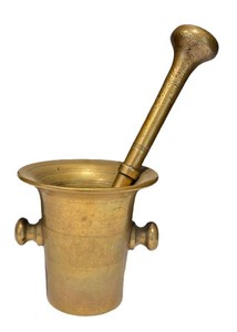 LR - Vintage Brass Apothecary Mortar & Pestle