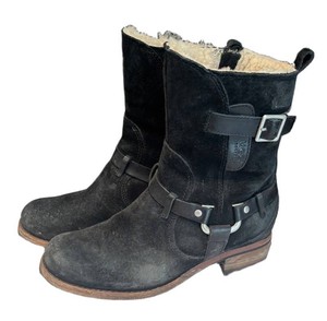 LR - UGG Australia Boots Size 5 12