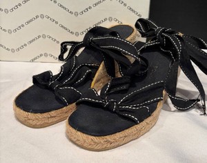 P - Andre Assous Chopin Black Stitched Canvas Wedge Sandals Size 5 12