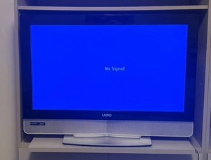 BR2 - Vizio 31 TV Model VX32L HDTV10A