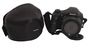 BR1 - Sony Cyber-Shot Digital Camera With Case