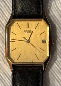 LR - Vintage Quartz Watch - Seiko Gold-Tone Octagonal Case