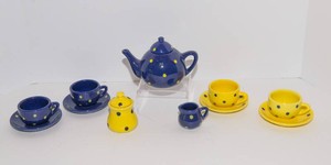 Schylling Childrens Tea Set