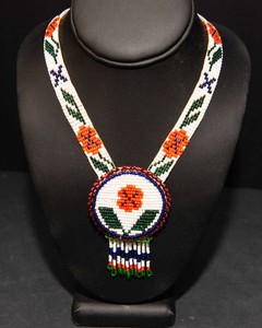 Native American Beaded Seed Bead Necklace