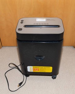 Royal PX1201 Crosscut Paper Shredder