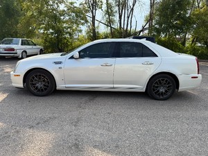 2009 CADILLAC STS V6 LUXURY *95K Miles | All Wheel Drive*