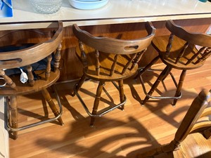 3 wood swivel barstools