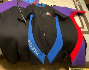 Wet suits. Size XXL,XXL,XL