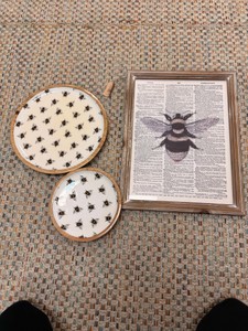 Bee Themed Wall Dcor & Decorative Trays  Framed Bee Art with (2) Wood Serving Trays