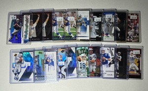 Peyton Manning 20-Card Football Card Lot (2)