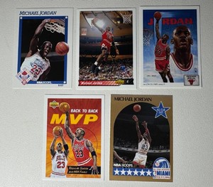 Michael Jordan 5-Card Basketball Card Lot (7)