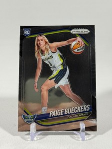 Paige Bueckers RC Variation SP 2025 WNBA Prizm #147 Basketball Rookie Card
