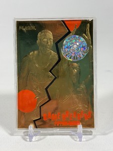 Michael Jordan  Scottie Pippen 23 kt Gold Gemstones 1996 Fleer Limited Edition 2323 Basketball Card