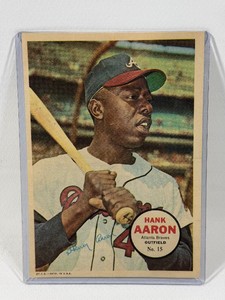 Hank Aaron 1967 Topps Pin Up Poster #15 Vintage Baseball Card