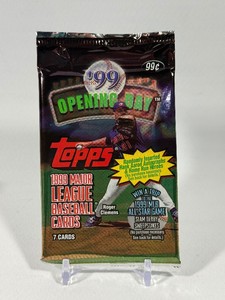 1999 Topps Opening Day Baseball Card Pack (Hank Aaron Auto)