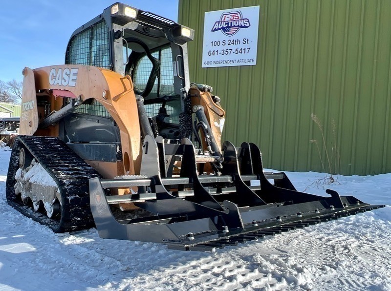 Wolverine Skid Steer ScraperLeveler Attachment (LL-12-78W)