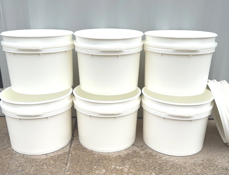 20 Gallon Open Head Plastic Drums, UN Rated, Lever Lock, Used