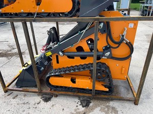 Landhonor Mini Skid Steer Loader ( LHR-T460S2)