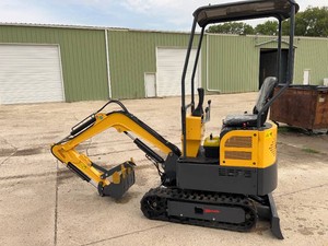 Landhonor Hydraulic Mini Excavator (LHR-KN16)