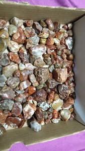 Flat of agates