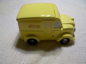 Vintage cookie jar