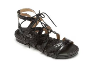 Size 9 Trendy Ghillie Sandal by Bellini