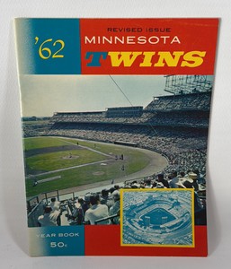 1962 Minnesota Twins Baseball 2nd Year Yearbook - RARE Great Condition - Vintage Baseball