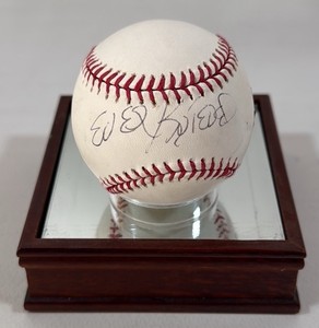 Evil Knievel Autographed Baseball with COA and Case Rawlings OMLB Selig Ball