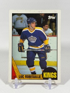 Luke Robitaille, Rookie Card, 1987 Tops, number 42, vintage hockey card