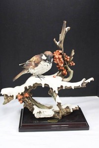 Vintage Florence Giuseppe Armani Sparrow Figurine on Snowy Branch