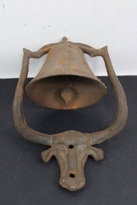 Cast Iron Bull Bell 13 X 9 in