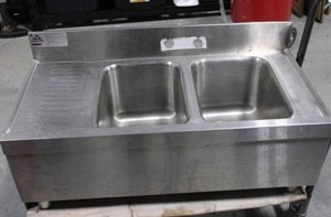 Advance Tabco SLB-32R Stainless Two-Compartment Sink