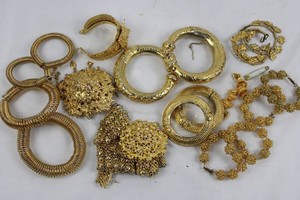 Gold-Tone Costume Jewelry Mixed Lot