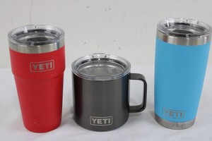 YETI Drinkware Set